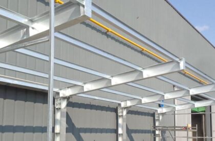 Sviluppo tettoia coprente per sede industriale - © Metalsystem Milano